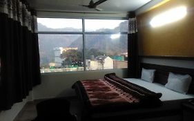 The Ganges Hotel Rishikesh 3*